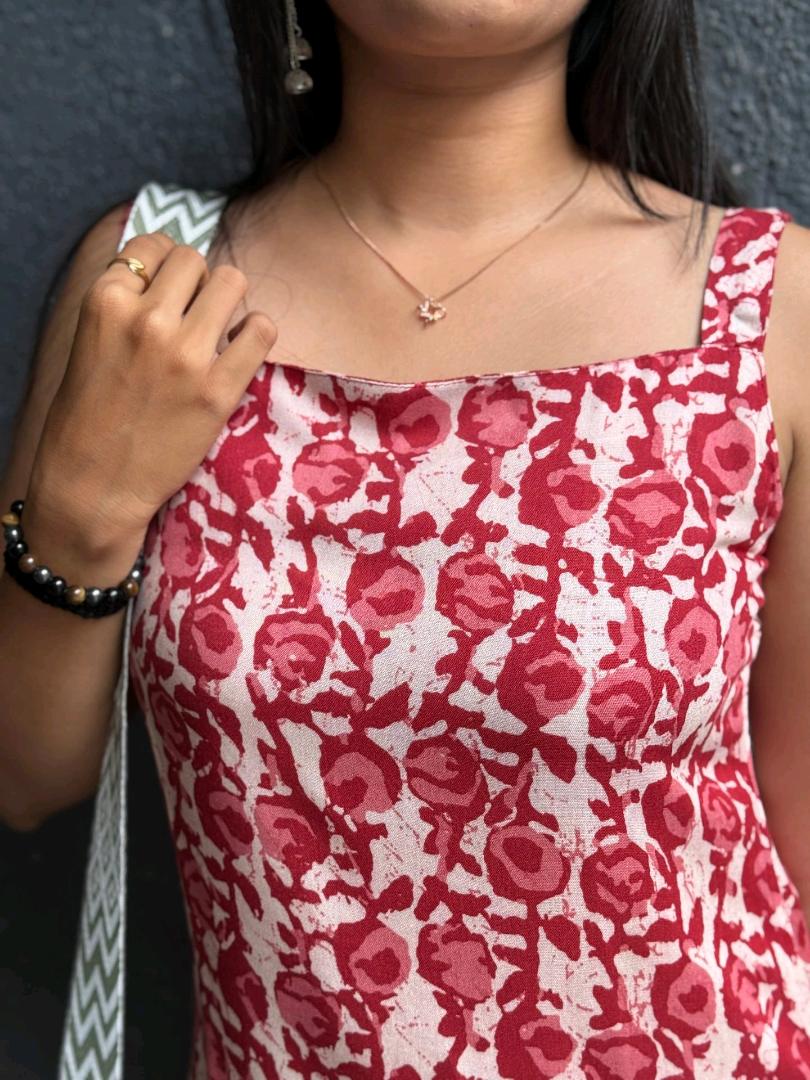 FLORAL PRINT RED KURTI WITH SIDE SLITS