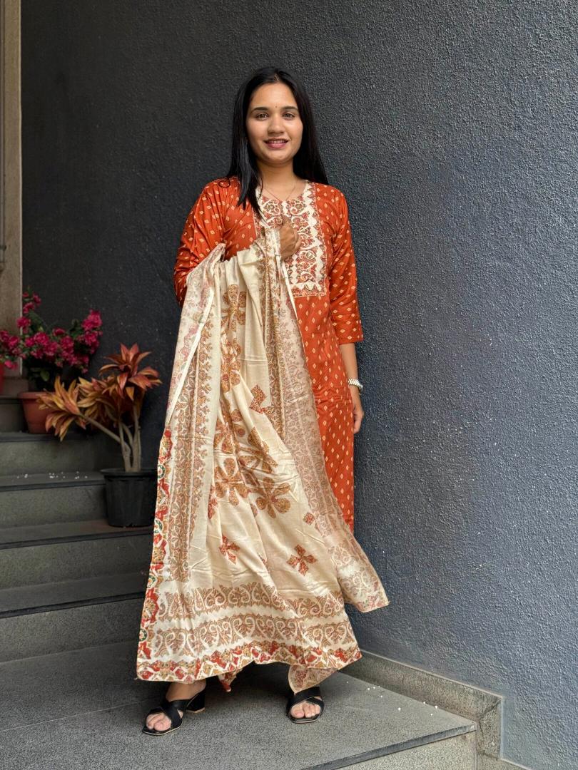 INTRICATE BUTI NECKLINE RAYON COTTON KURTA SET