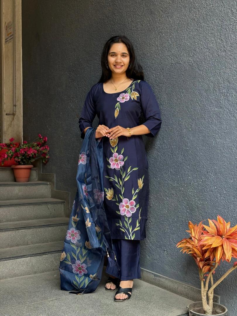 MIDNIGHT BLUE FLORAL LUXE SET