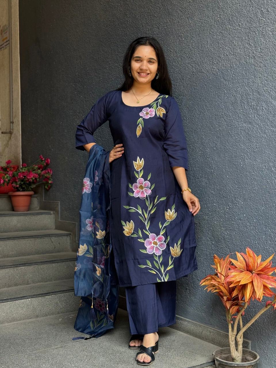 MIDNIGHT BLUE FLORAL LUXE SET