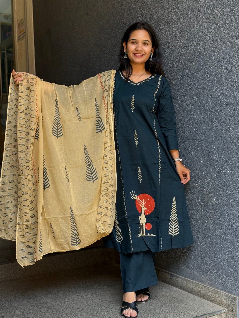 Midnight Dabu Deer Cotton Suit Set