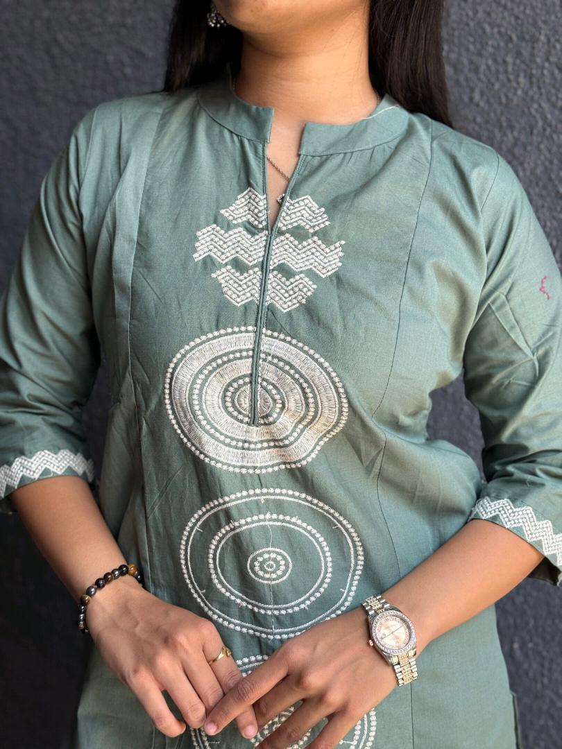 Sage Heritage Cord Set